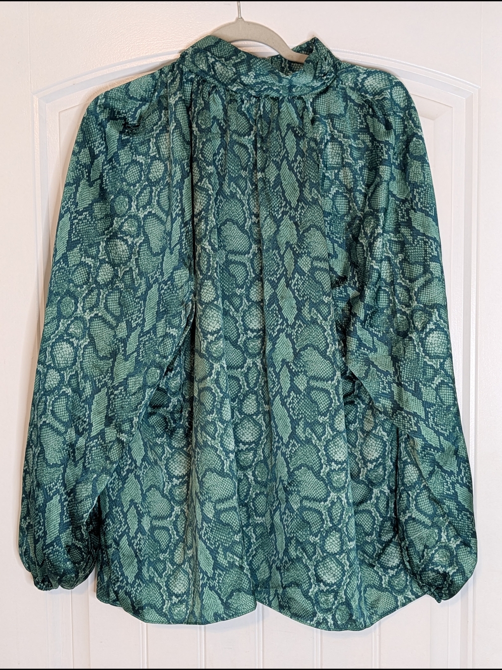 Sugar Lips Plus Size Green Snake Print Long Sleeve Mock Neck Blouse - Picture 7 of 11
